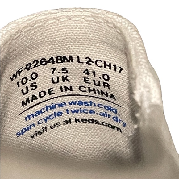 New wo tags  white slip on Keds - Picture 3 of 4